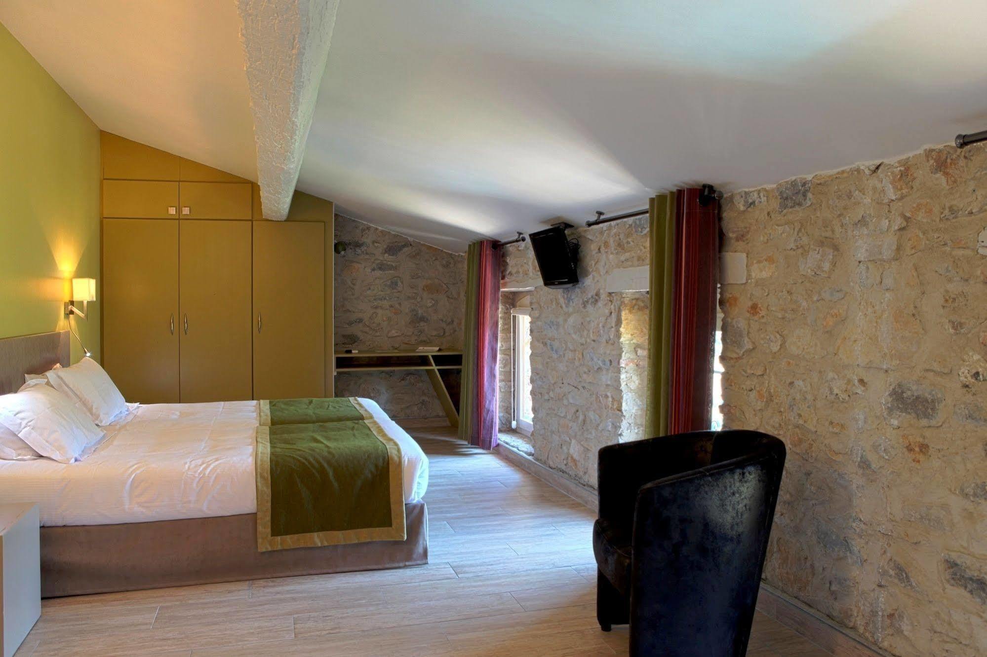 Logis Restaurant Du Vigneron 2* Cucugnan
